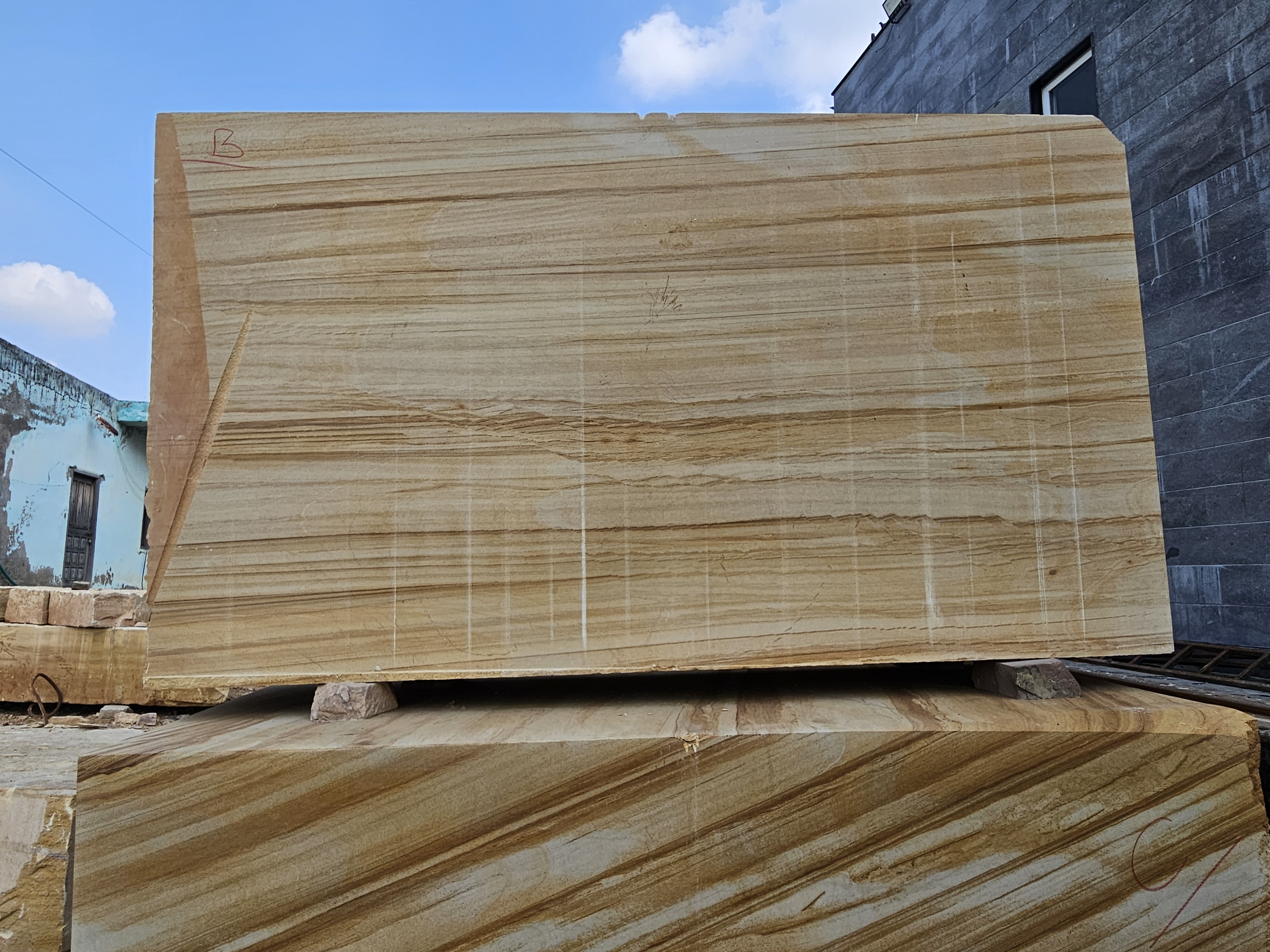 Sandstone supplied view 5